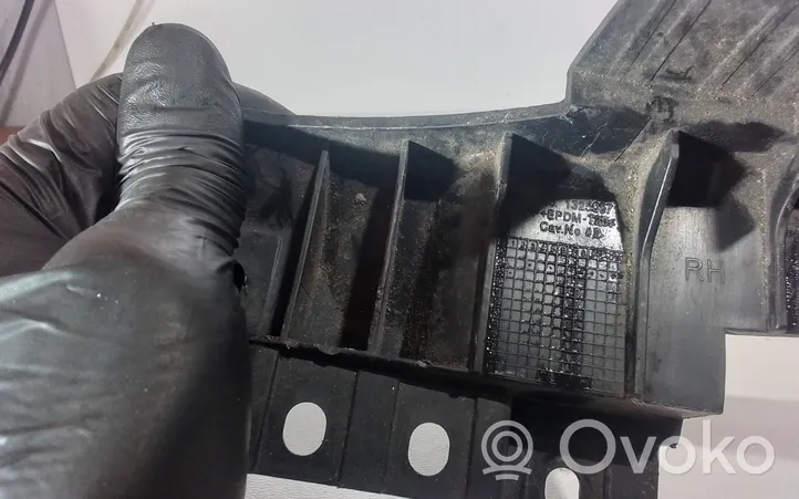 Opel Insignia A Headlight/headlamp mounting bracket 13250571