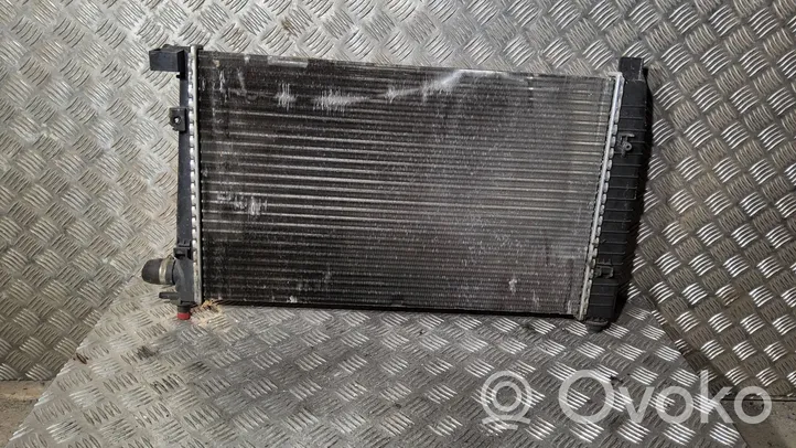 Mercedes-Benz A W168 Radiateur de refroidissement 1685002002