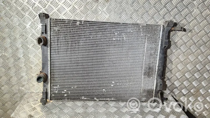 Renault Megane II Radiatore di raffreddamento 8200357536