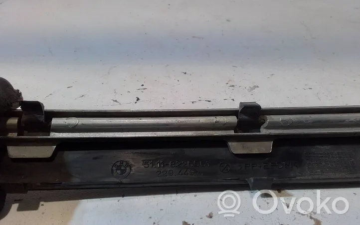 BMW 5 E39 Front bumper splitter molding 51118226561