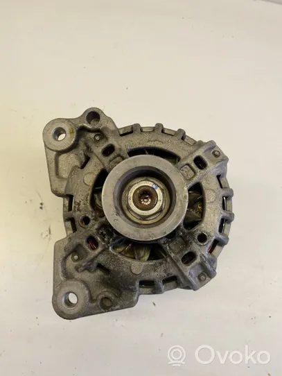 Skoda Fabia Mk3 (NJ) Generatore/alternatore 04C903023B