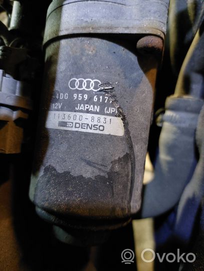 Audi A8 S8 D2 4D Válvula de control del calentador del refrigerante 4D0959617A