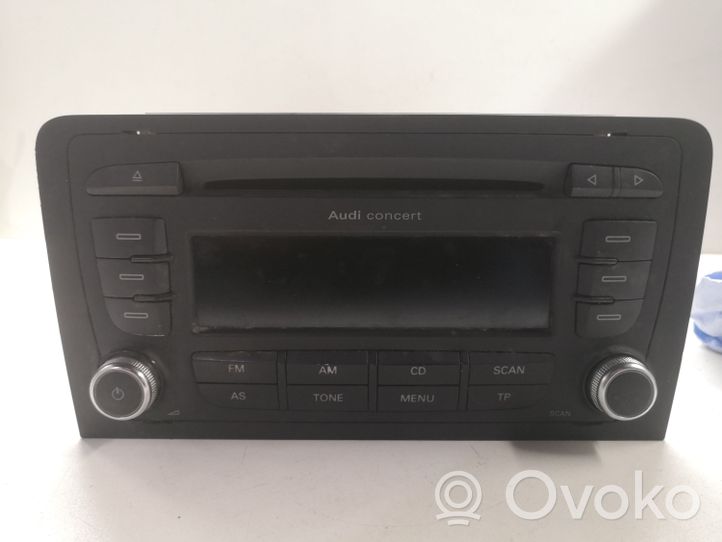 Audi A3 S3 8P Radio/CD/DVD/GPS-pääyksikkö 