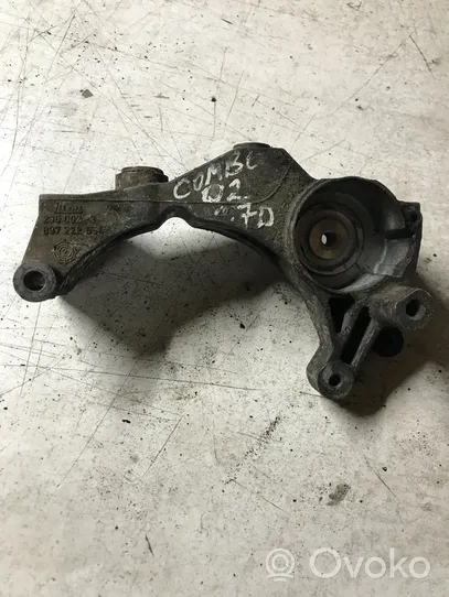 Opel Combo C Generator/alternator bracket 897222554