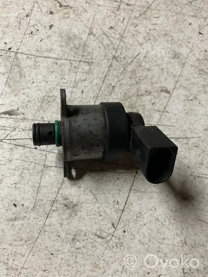 BMW X3 E83 Fuel pressure sensor 