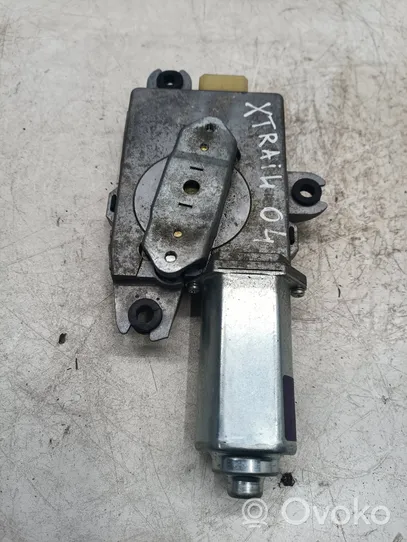 Nissan X-Trail T30 Sunroof motor/actuator 91295EQ700