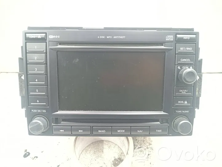 Jeep Cherokee III KJ Unité principale radio / CD / DVD / GPS 05064191AG