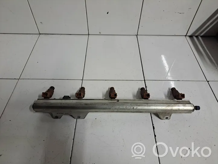 Volvo XC70 Injecteur de carburant 0280155831