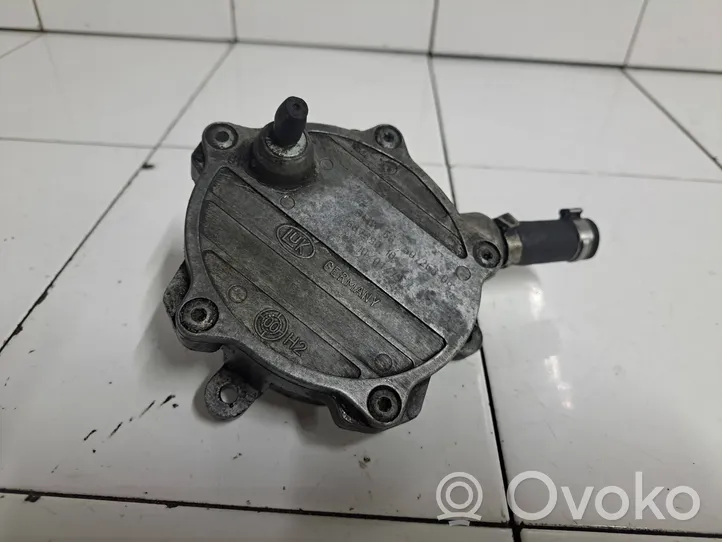 BMW 7 E65 E66 Vacuum pump 66750726306