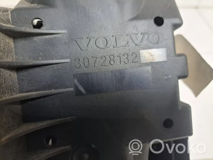 Volvo V70 Sulakerasiasarja 30728132