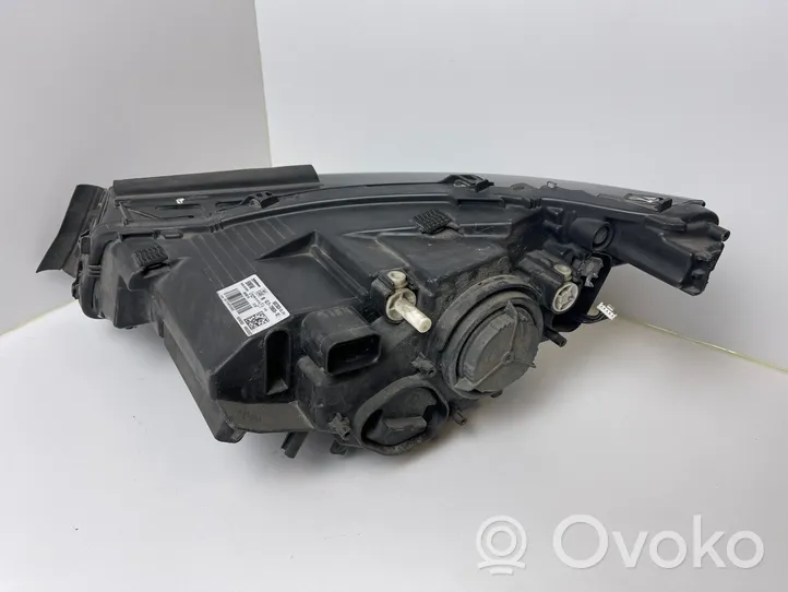 BMW i3 Lampa przednia 90073024