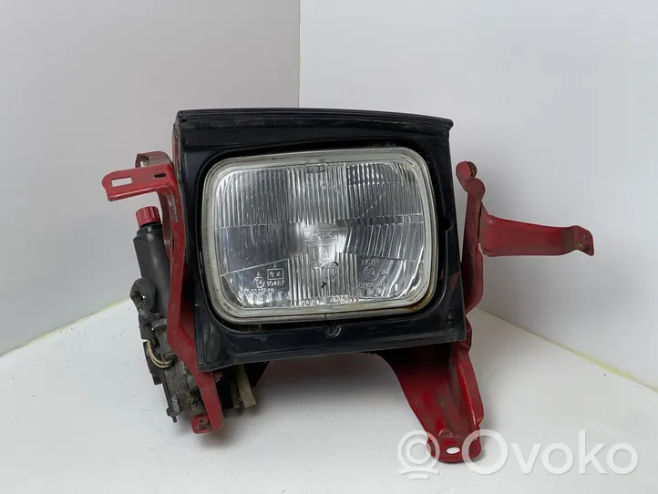 Toyota Celica T160 Lampa przednia 