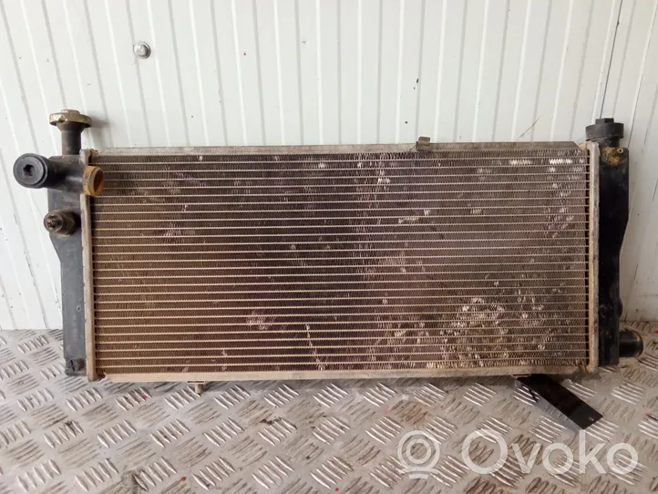 Peugeot 205 Radiateur de refroidissement 