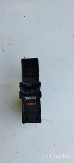 Subaru XV Interrupteur commade lève-vitre 83071FJ180