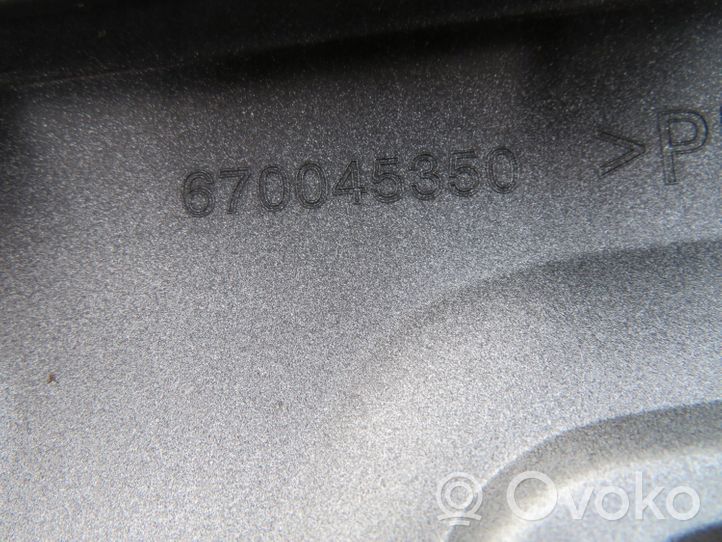 Maserati Levante Rivestimento della parte inferiore del paraurti posteriore 670045350