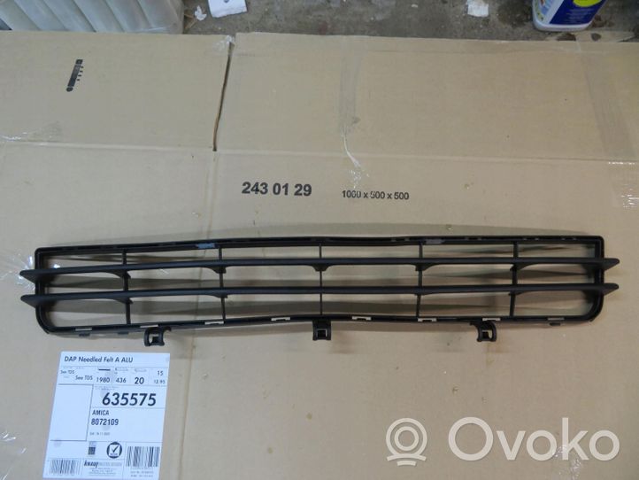 Fiat Idea Grille inférieure de pare-chocs avant 735316539