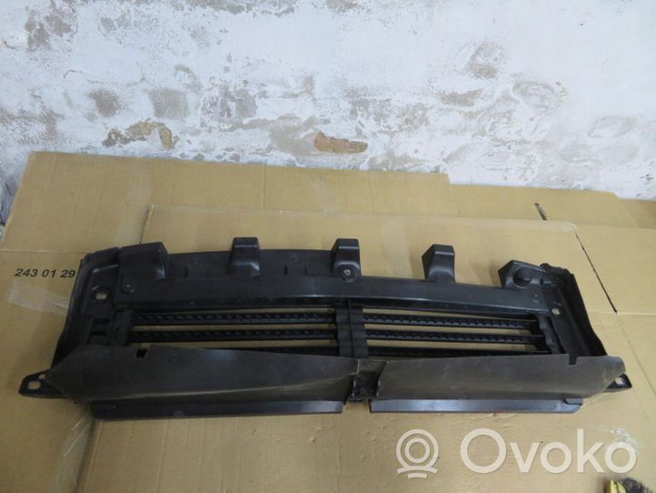 Volvo XC40 Pannello di supporto del radiatore (usato) 31455415