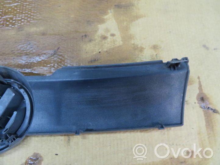 Volkswagen Lupo Maskownica / Grill / Atrapa górna chłodnicy 6E0853651