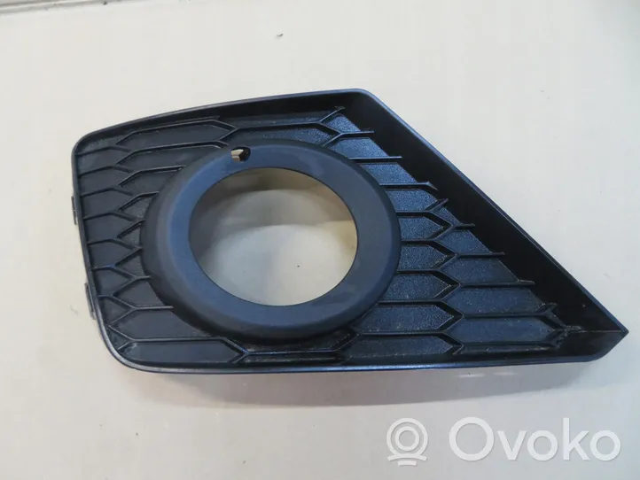 Seat Arona Priešrūkinio žibinto apdaila/ grotelės 6F9853665D