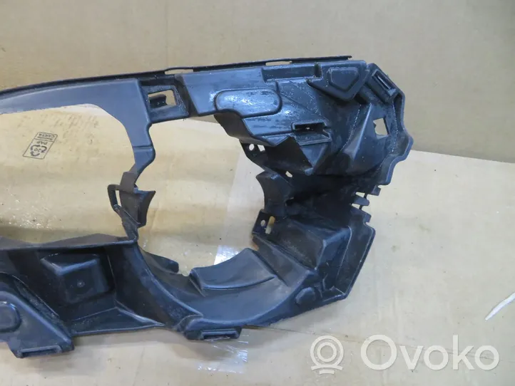 BMW X5 F15 Priešrūkinio žibinto laikiklis 7303796