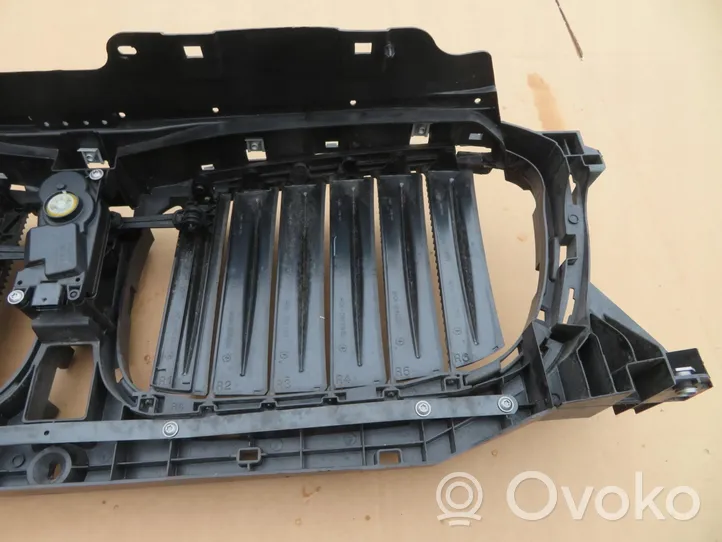 BMW X3 G01 Radiatoru dekoratīvā apdare 749722705