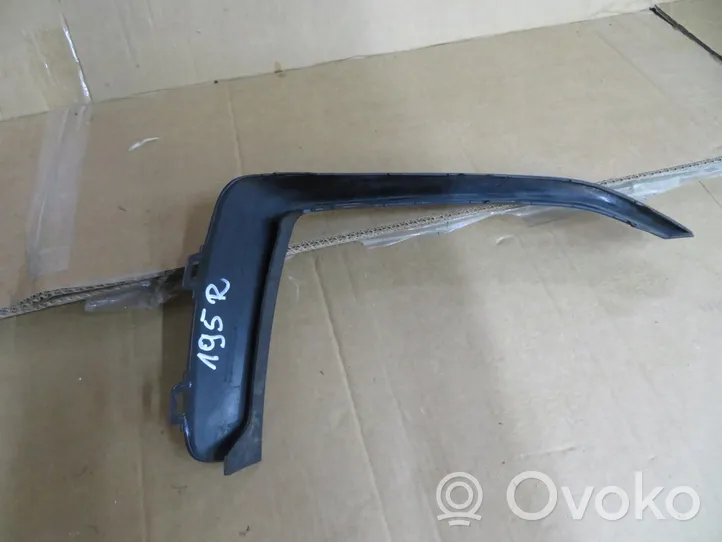 BMW 1 F40 Modanatura separatore del paraurti anteriore 51117475991