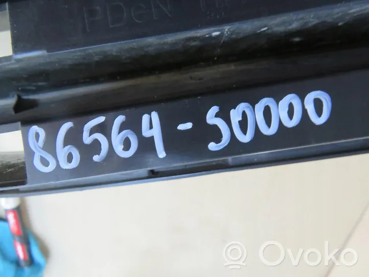 Hyundai i30 Grille inférieure de pare-chocs avant 86564-S0000
