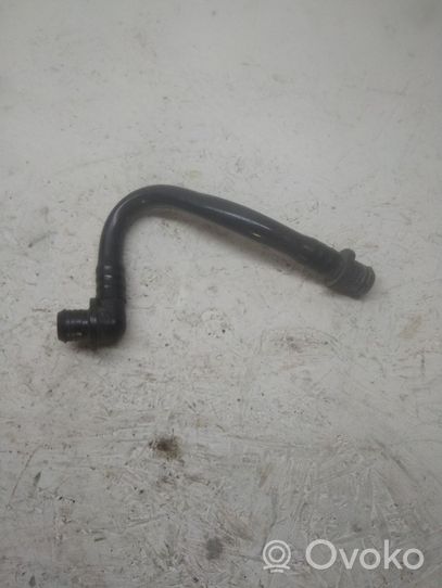 Volkswagen PASSAT B5 Vacuum line/pipe/hose 321611813D