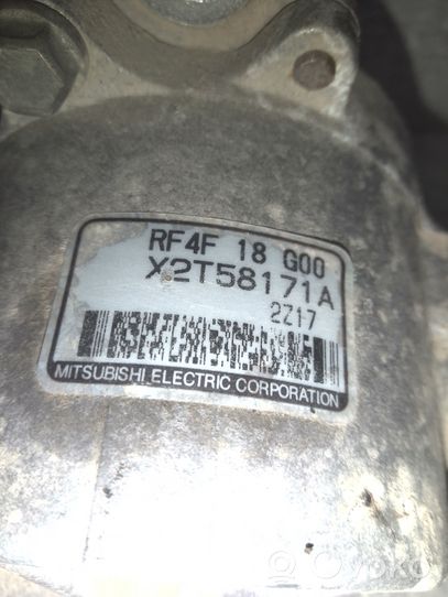 Mazda 323 F Pompa a vuoto RF4F18G00