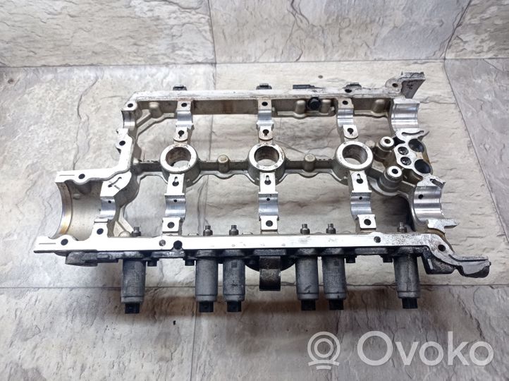 Audi Q5 SQ5 Inna część głowicy cylindra 06E103285