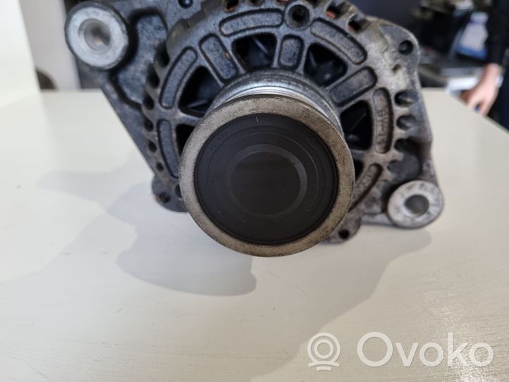 Opel Insignia A Generatore/alternatore 13502583