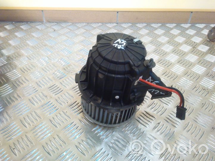 Audi A5 8T 8F Soplador/ventilador calefacción 