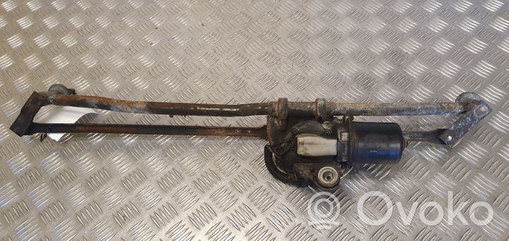 Iveco Daily 35 - 40.10 Front wiper linkage and motor 