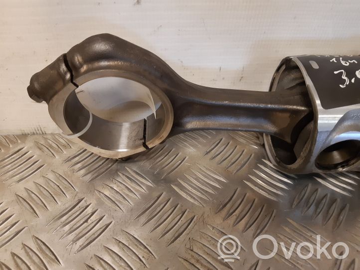 Iveco Daily 6th gen Piston avec bielle 