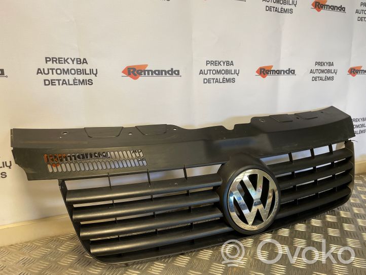 Volkswagen Transporter - Caravelle T5 Atrapa chłodnicy / Grill 7H0807101