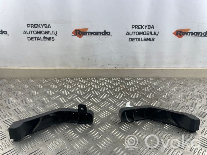 Opel Astra J Staffa angolare del supporto di montaggio del paraurti 236528514