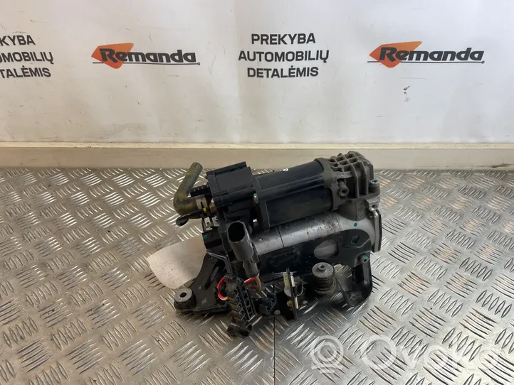 BMW 5 G30 G31 Pneumatinės (oro) pakabos kompresorius 37206886721