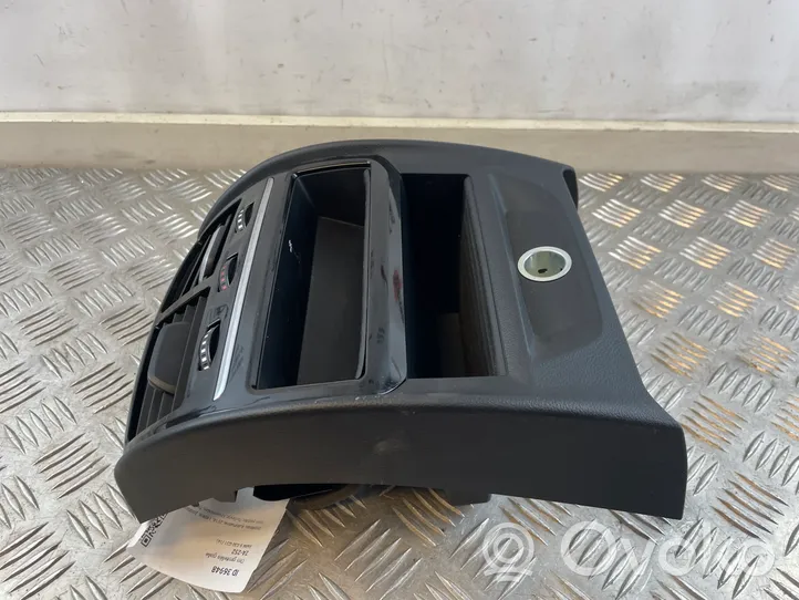 BMW 5 G30 G31 Griglia di ventilazione posteriore 9330681