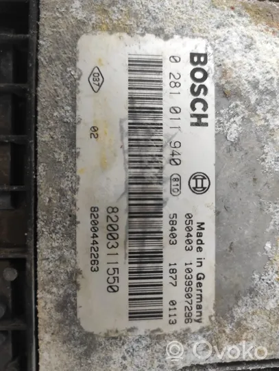 Renault Master II Calculateur moteur ECU 0281011940