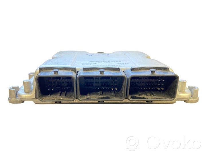 Volvo S40 Sterownik / Moduł ECU 0281010440