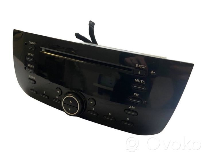 Fiat Punto (199) Panel / Radioodtwarzacz CD/DVD/GPS 7355354400