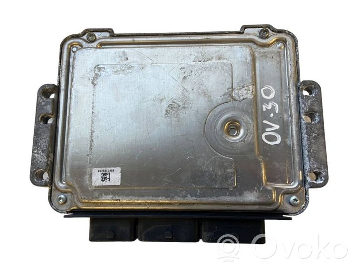 Opel Vivaro Sterownik / Moduł ECU 8200935115