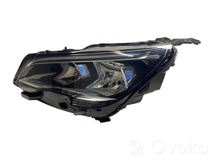 Peugeot 3008 II Lampa przednia 98104781808