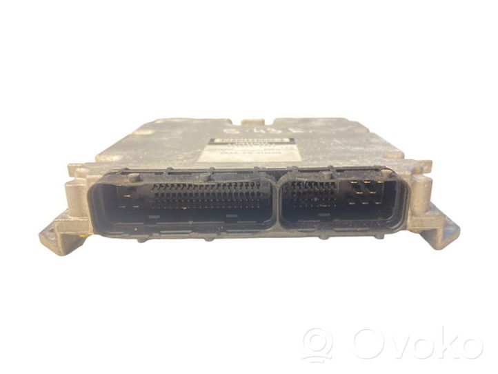 Saab 9-5 Sterownik / Moduł ECU 8972408662