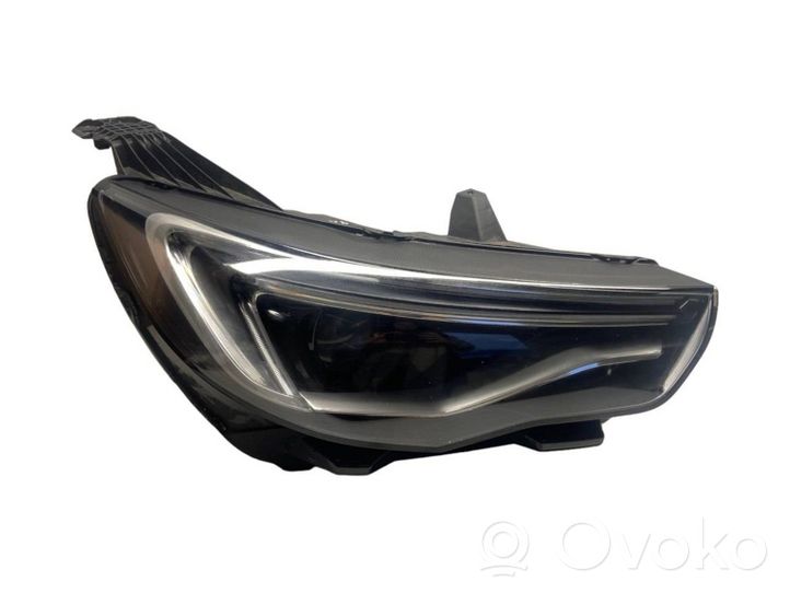 Opel Grandland X Передняя фара YP00015980