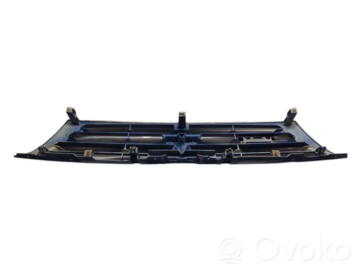 Mitsubishi Pajero Grille calandre supérieure de pare-chocs avant MR387981