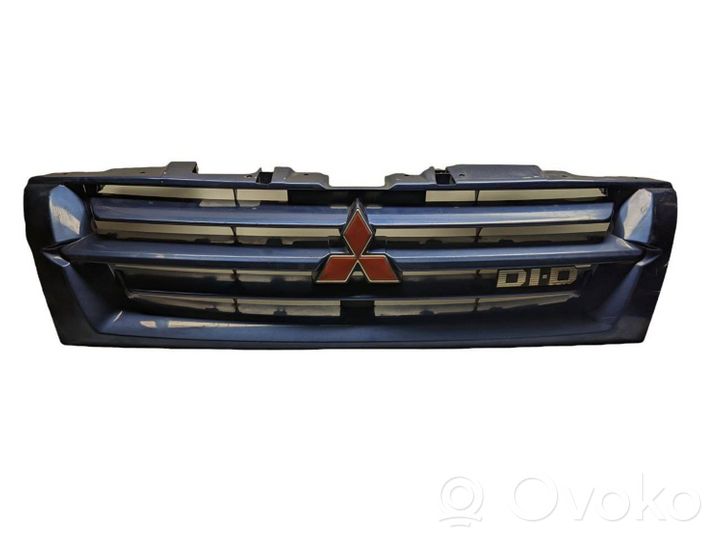 Mitsubishi Pajero Grille calandre supérieure de pare-chocs avant MR387981