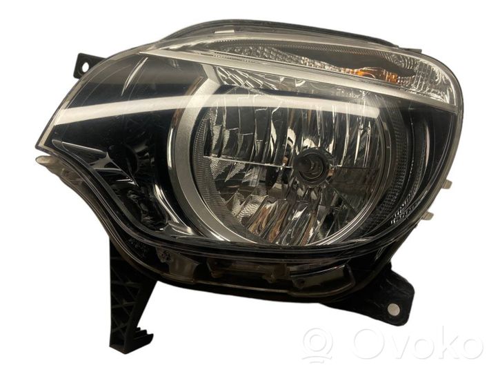 Renault Twingo III Lampa przednia 260608792R