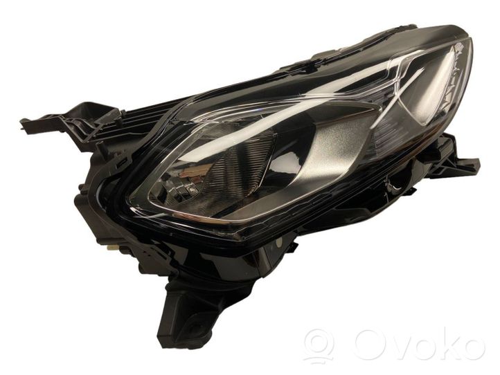 DS Automobiles 3 Crossback Lampa przednia 9820840580