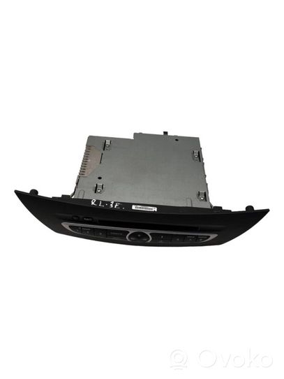 Renault Laguna III Panel / Radioodtwarzacz CD/DVD/GPS 281150004R